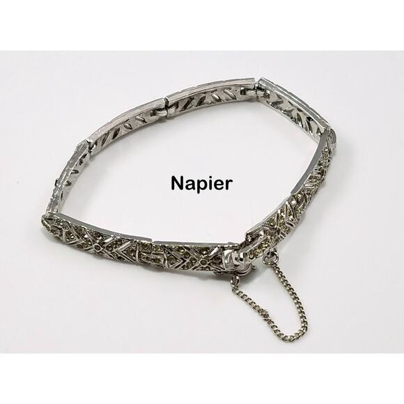 Vintage Napier Rhinestone Geometric Bracelet, Safety Chain, 1960s, 7" - Picture 10 of 10